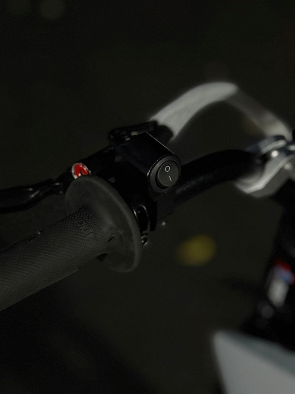 Rechargeable Battery Powered Baja Light